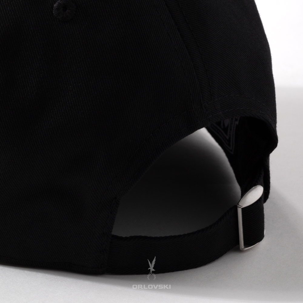 Czapka z daszkiem czarna KOŁO ARKA